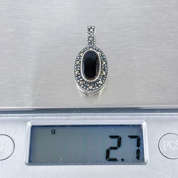 Estate Sterling Silver 925 Marcasite Oval Onyx Pendant - Picture 9 of 9